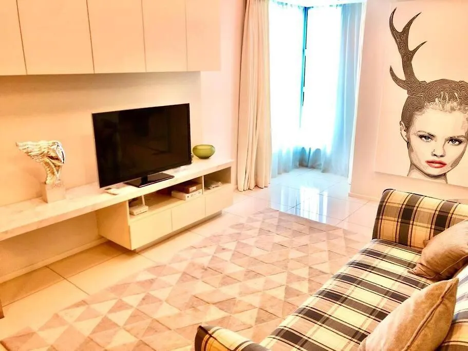 2Rooms Suites Near Midvalley 15Km To Klcc Best For Biz Traveler And Family Kuala Lumpur Malaysia